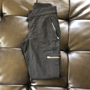 Athleta Hybrid Cargo Tights